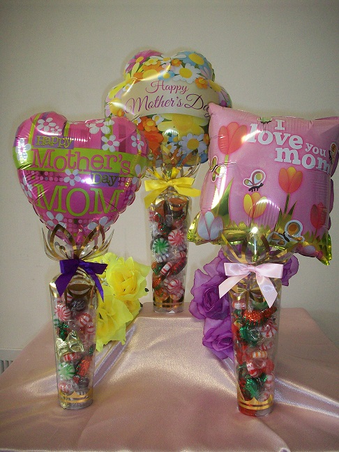 Mother's Day scalloped candy  container